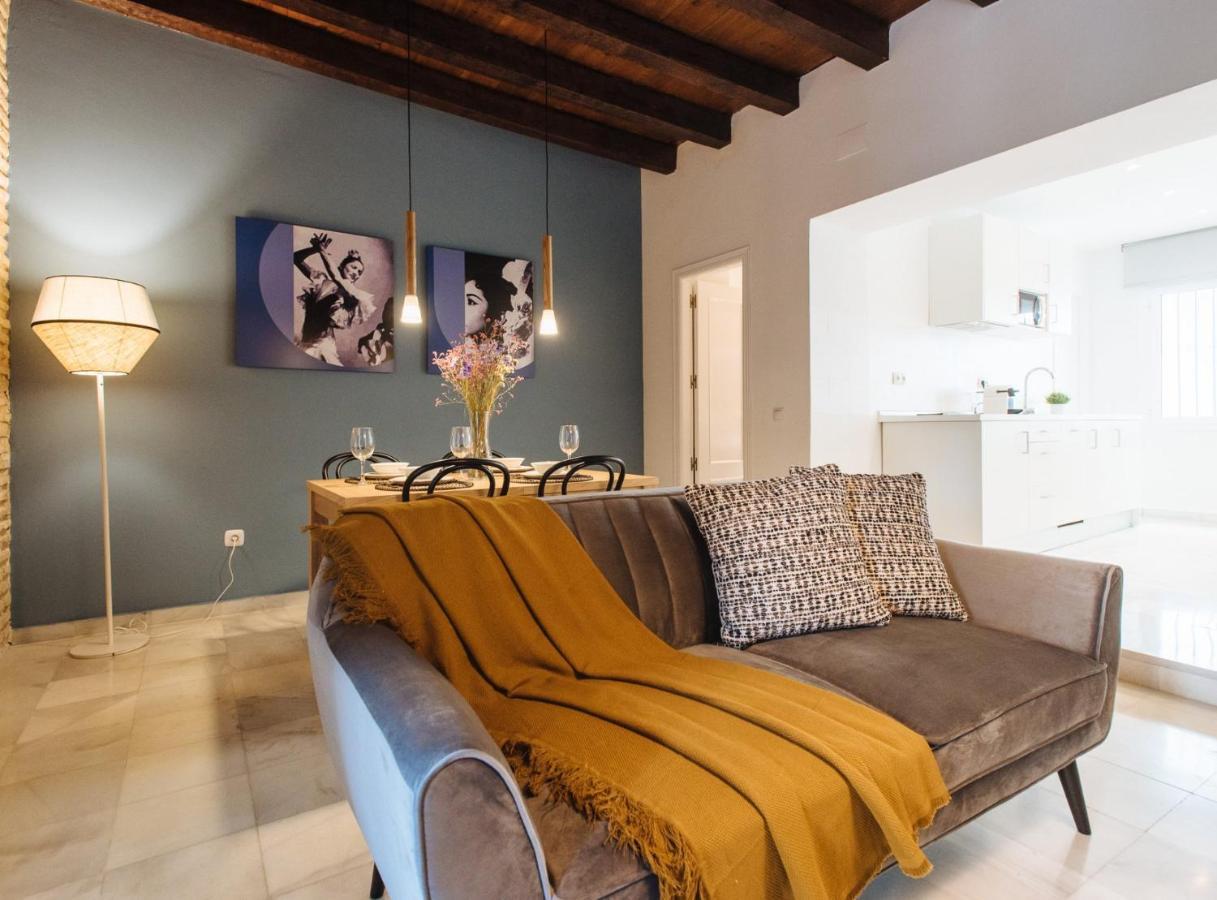 Suites Triana Sevilla Apartments Eksteriør bilde